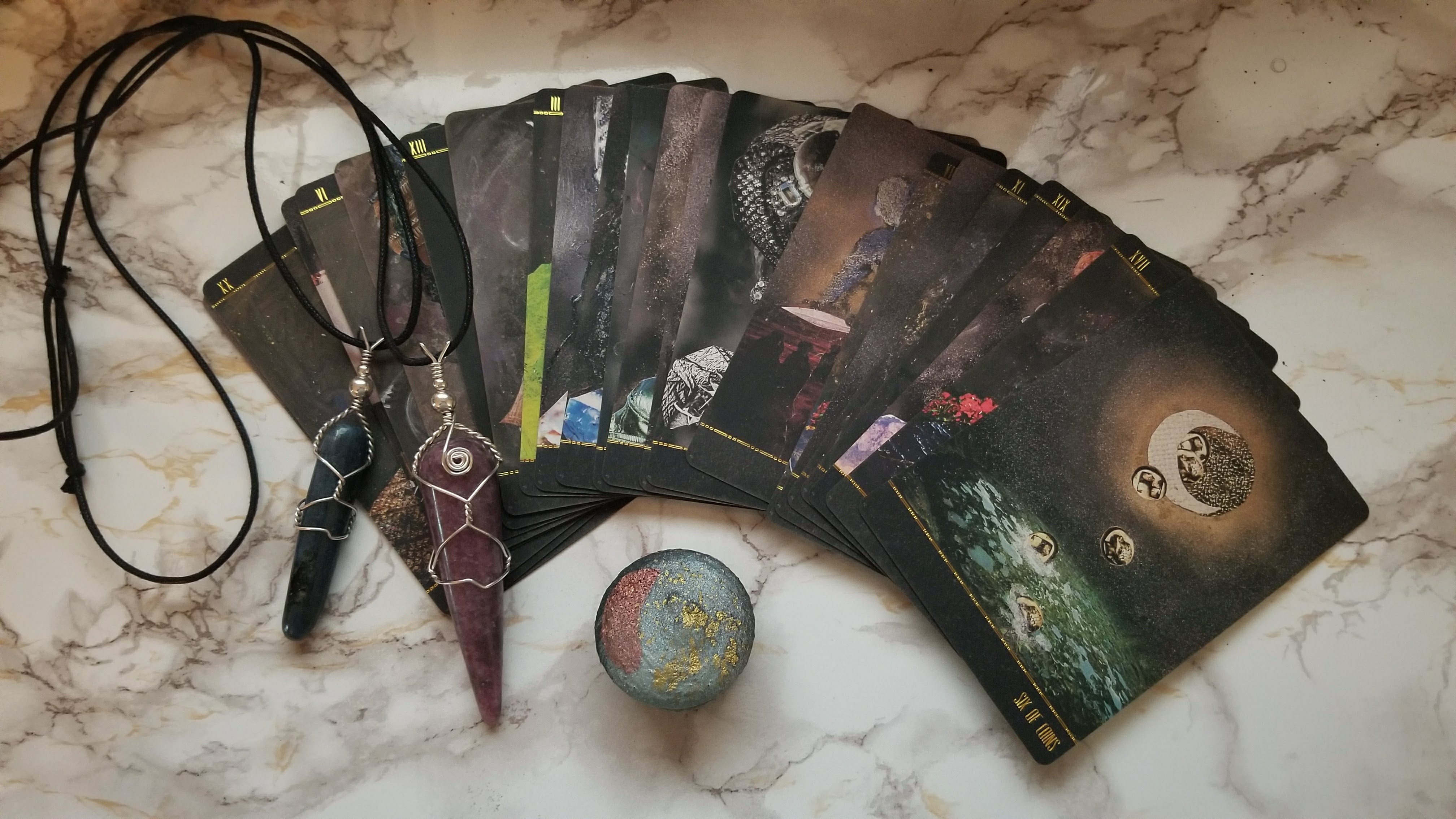 Dust II Onyx: A Melanated Tarot - 2nd Edition